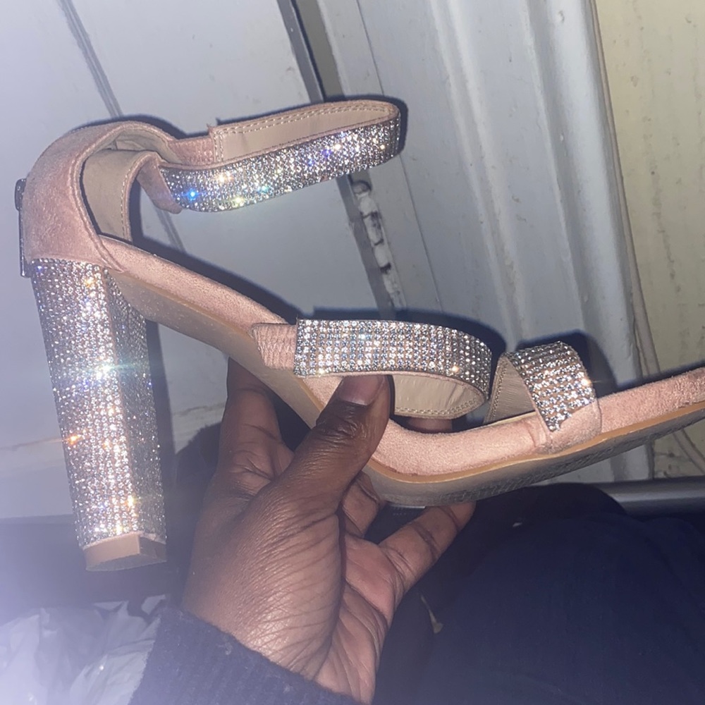 Selling heels in fair condition in a size 10.